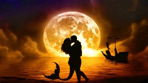 Romantic Lovers Hug And Kiss Wallpaper Images Hd