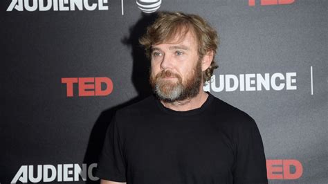 Age 51) portrayed mike doyle during season 6. Ricky Schroder Calls Cops After Being Harassed for Helping ...