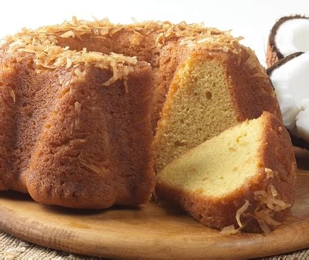 This tortuga rum cake from clear flour bread in brookline, massachusetts, is the boozy bundt you've been waiting for. Traditional Jamaican Rum Cake Recipe