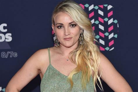 Jamie Lynn Spears Nude Pictures Exhibit That She Is As Hot As