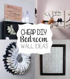Need some cool ideas for art to add some pop to blank, boring bedroom walls? Cheap & Classy DIY Bedroom Wall Ideas