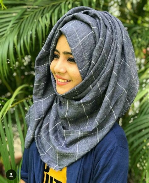 Pin By Aisyah On HîʝαႦî Qûëêñʂ ♛ Girl Hijab Hijabi Girl Hijabi Fashion
