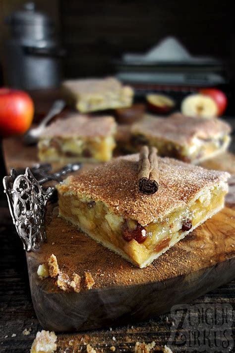 Belag und teig für den klassischen zwiebelkuchen lassen sich auch im thermomix zubereiten. Bedeckter Apfelkuchen mit knusprigem Belag Zungenzirkus ...
