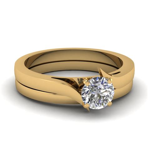 Marquise Shaped Diamond Serenity Solitaire Wedding Set In 14k Yellow