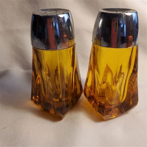 Libbey S Kitchen Libbey S Vintage 6s Amber Glass Salt And Pepper Shakers Poshmark