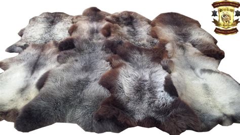 Individuelle teppiche sind etwas, das in der gewünschten farbe, design, größe hergestellt wird. Gerberei Lammfelle Schaffelle Teppich Hersteller Großhandel