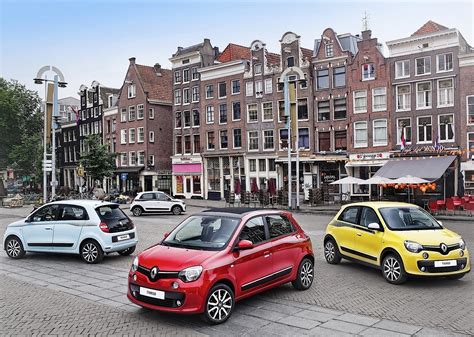 Der wagen startet bei 9.590 euro. RENAULT Twingo specs & photos - 2014, 2015, 2016, 2017 ...
