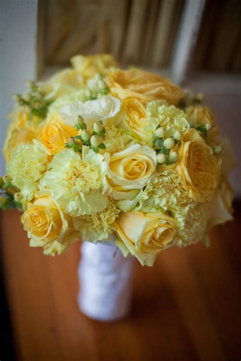 Yellow Bridal Bouquet 275x412 Sweet And Personal Spring
