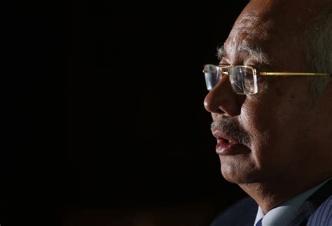 Jul 01, 2021 · malaysia's labor market has successfully absorbed the increasing number of job seekers, leading to sustained economic growth. Malaysia PM Dissolves Parliament to Hold Elections