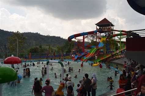 Serunya Bermain di 4 Waterpark Bandar Lampung - Info ...