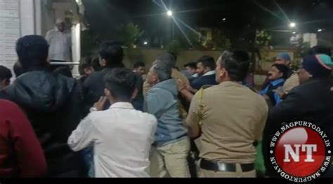 Viral Video Mob Beats Man Accused Of Molestation Hurls Abuses Thrashes Cops Inside Mauda