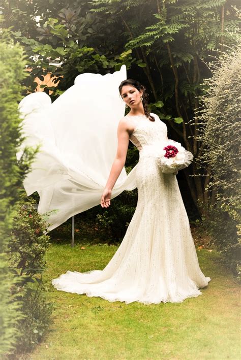 Asian wedding photography at the ladyhood estate in leicestershire by beautiful life wedding photography. Platinum Wedding Package | Wedding photographer in ...