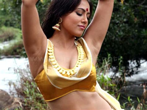 bigg boss 6 sana khan hot pictures steamy photographs filmibeat