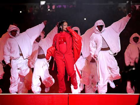 rihanna revives her unmatched maternity style at the super bowl 2023 vogue