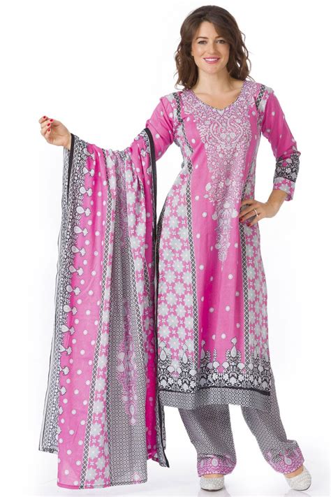 Long Frocks Pakistani Dresses Mehndi Designs