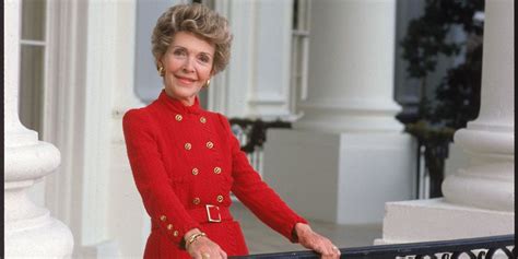 Nancy Reagans Greatest Looks Nancy Reagan Ronald Reagan Elizabeth Taylor Audrey Hepburn
