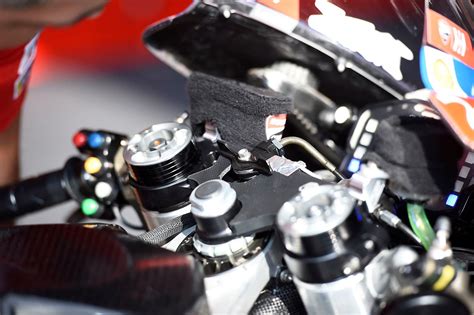 So a holeshot device can offer a big advantage, for a short time.it may help you to be the first rider on your starting row by turn one, for example.@petrux9 explodes off the mark with his practice start#. MotoGP: 'Crazy' holeshot device not already used, says Reed