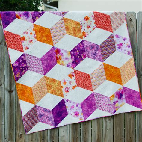 Try a classic pattern or an original project. Sparkle Quilt {free pattern for a gorgeous zig zag quilt ...
