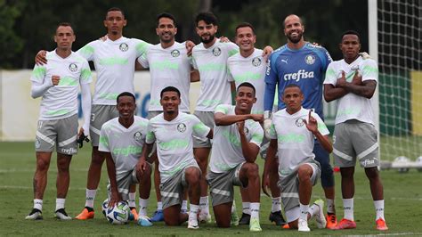 verdão encerra preparação para enfrentar o bragantino com trabalhos técnicos e táticos palmeiras