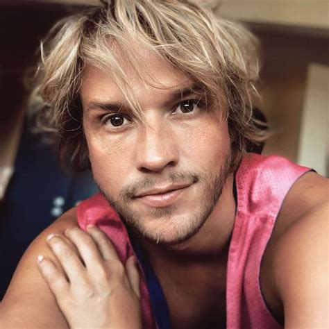 Qui puoi conoscere la carriera e le curiosità sulla vita privata di christopher kohn, leggere le notizie più recenti, trovare tutti i premi vinti e guardare le foto e i video. Christopher Kohn | Promiflash.de