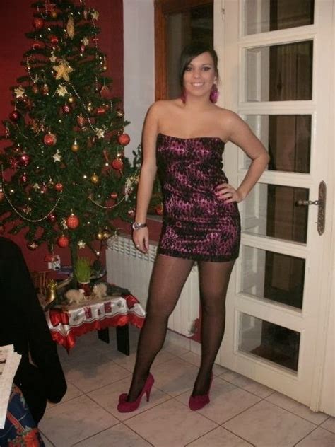 Joy Of Tights Aka Pantyhose Do Women Still Wear Tights At Christmas Open Poll