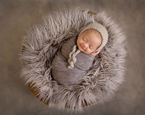 How To Photograph Newborn Babies At Home Newborn Baby