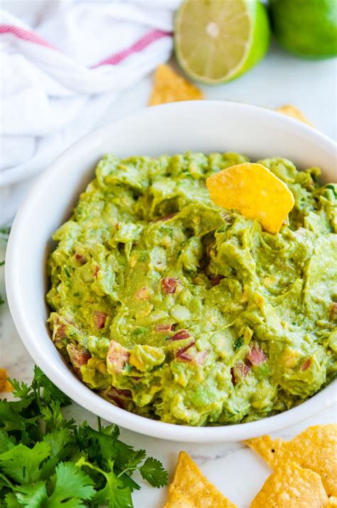 Store brands can vary in sodium amounts from low to as high as 240 mg per serving. Quick and Easy Classic Guacamole - Aberdeen's Kitchen