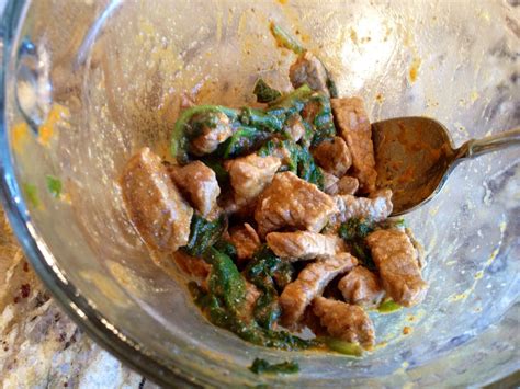 Looking for homemade cat food recipes for your feline friends? Homemade Cat Food Recipe - Beef, Spinach, and Pumpkin ...