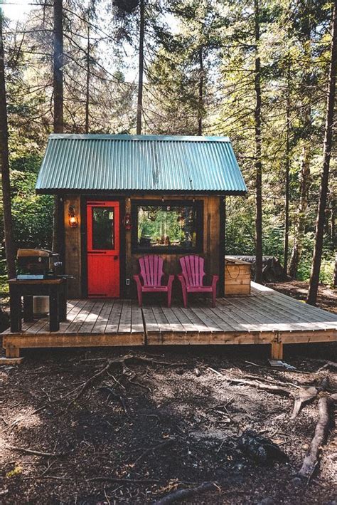 21 Perfect Tiny Cabins For Living Outdoors Tiny Cabins Tiny House