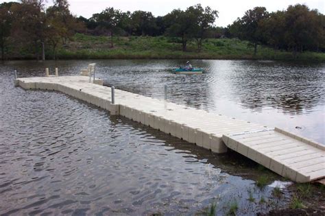 Modular floating dock, floating pontoon docks for sale. Stock Pond Floating Boat Dock Examples Images - Frompo