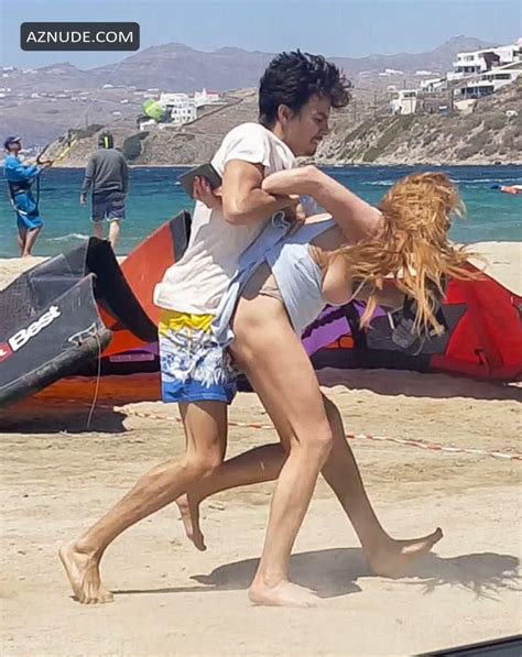 Lindsay Lohan Nude With Her Boyfriend Egor Tarabasov On The Beach In