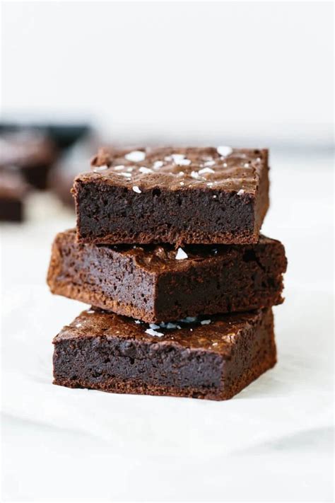 Paleo Brownies Rich Fudgy Brownies Downshiftology