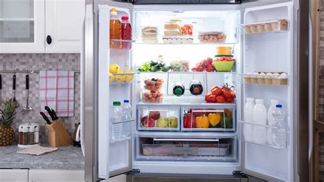 Voici la technique pour bien ranger son frigo Le Bonbon
