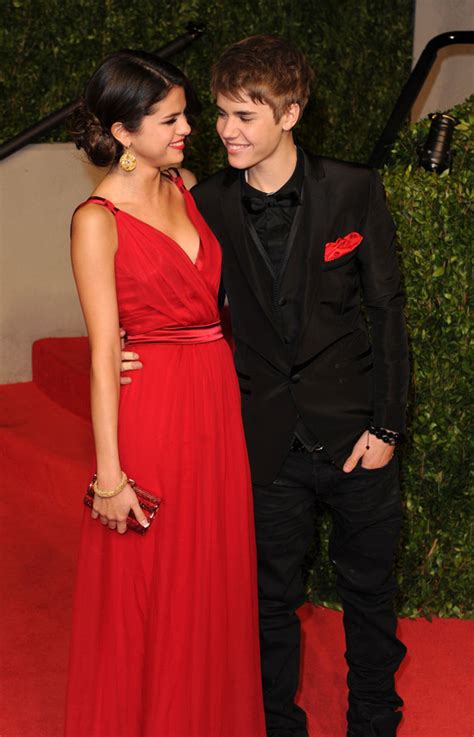 Justin Bieber Selena Gomez Together At Vanity Fair Oscars After Party Photos Huffpost