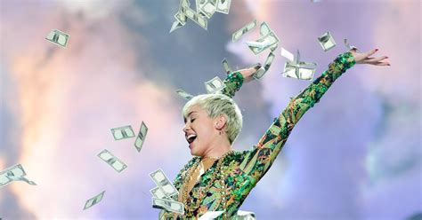 Will Us Sanctions Stop Miley Cyrus Twerking In Finland