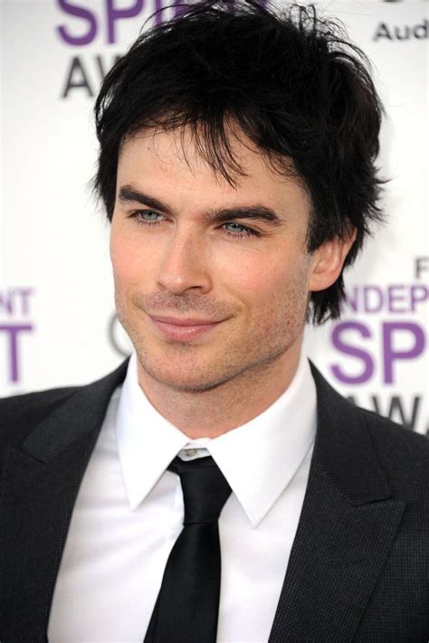 Ian somerhalder won lots of girls' hearts after appearing in the vampire diaries in the part of damon salvatore. Top 10 der heißesten männlichen Prominenten | Männliche ...