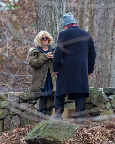 Weigh, hey, and up she rises (x3) early in the morning. SALMA HAYEK on the Set of Drunk Parents in Nyack 01/15 ...