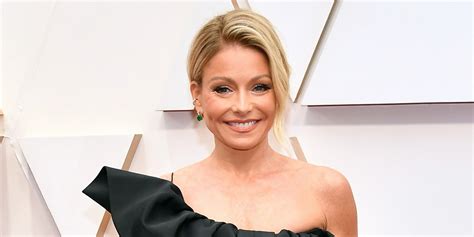 Kelly Ripa Reveals Her Super Clean Diet See What She Eats Video