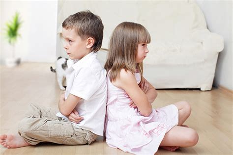 Sibling Rivalry How To Help Your Kids Fight The Good Fight New Idea