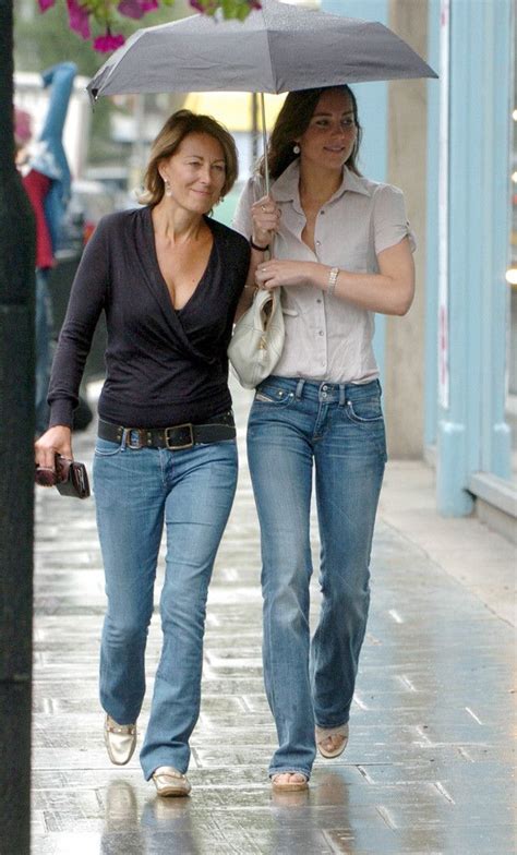 Kate And Carole Middleton In London In 2020 Carole Middleton