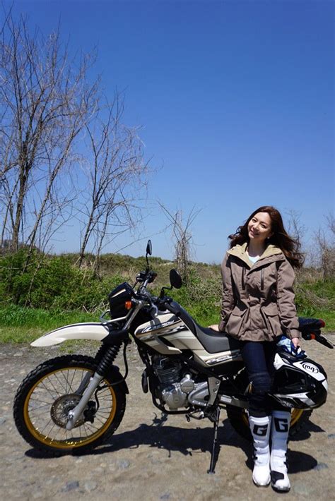 In this version sold from year 1980 , the dry weight is and it is equipped with a single cylinder. 190 best Yamaha XT250 images on Pinterest | Yamaha, Biking ...