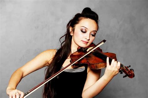 In this 7 part series, you will learn how to play the fiddle from scratch! 9 Tips for Better Violin Playing