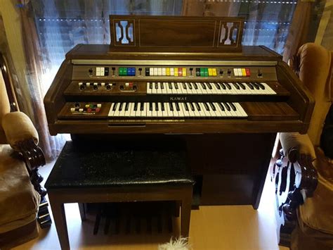 Organo piano electrico de segunda mano por 100 € en Rivas-Vaciamadrid