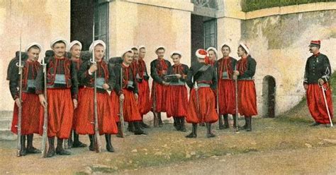 Les Anduziens Dans La Guerre De 1914 1918 Zouaves Et Dragons