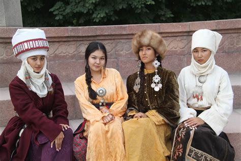 Reconstructed Traditional Dress Of Women And Girls 2016 Northern