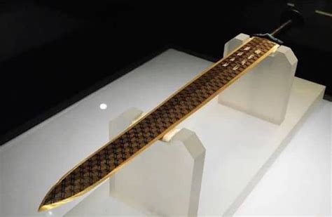 2500 Year Old Chinese Sword Of Goujian Still Looks As Good As New
