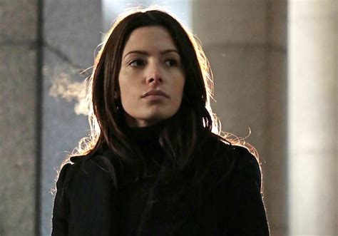 ‘person Of Interest Season 2 Spoilers Sarah Shahi As Sam Shaw Tvline