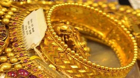 Our local data is sourced directly, analyzed and tested by us. Gold price again fall in Kerala, Know the Latest Price ...