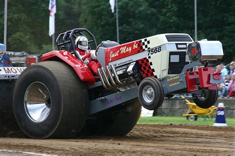 tractor pulling news 5 1 07 6 1 07