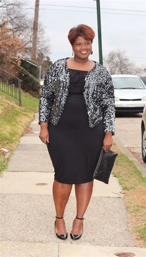 30 Plus Style Lbd Lookbook Grown And Curvy Woman